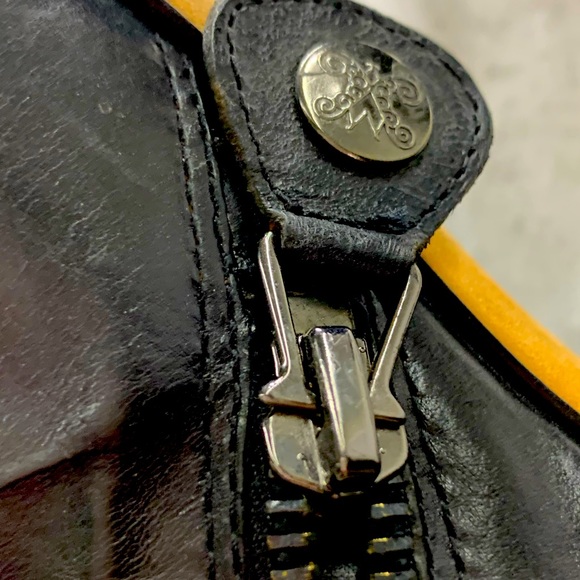 Vero Cuoio Booties - Picture 8 of 11